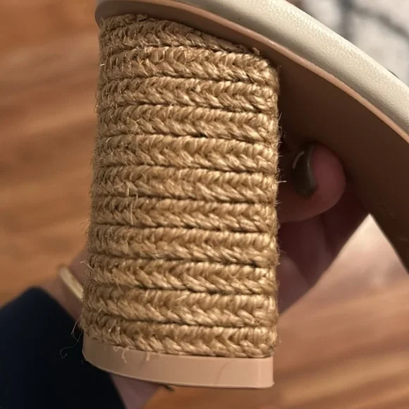 Oasis Society Raffia Heels - Picture 5 of 7